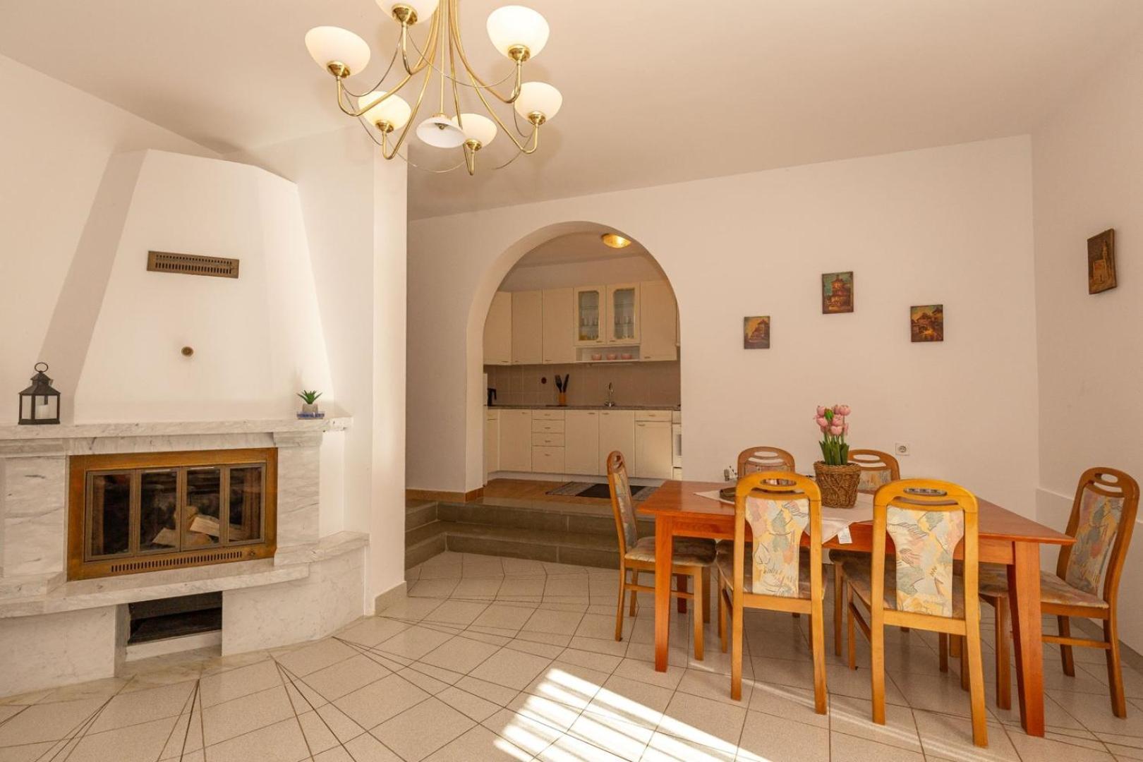 Three Bedroom Apartment In Biograd Biograd Na Moru Exterior foto