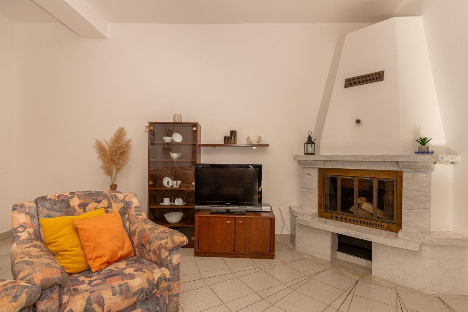 Three Bedroom Apartment In Biograd Biograd Na Moru Exterior foto